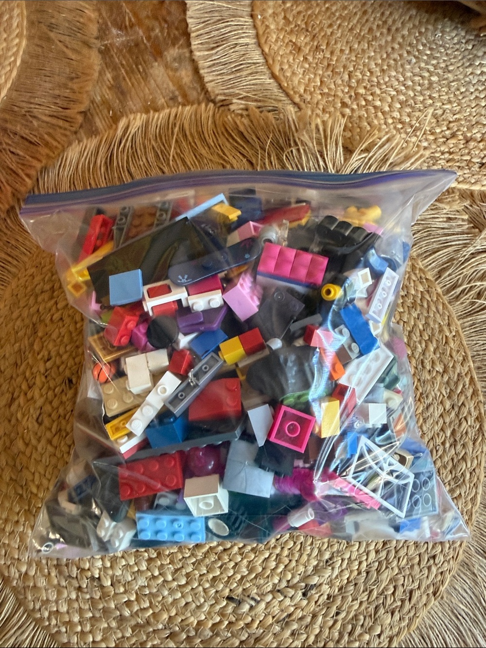 2lbs of Legos
